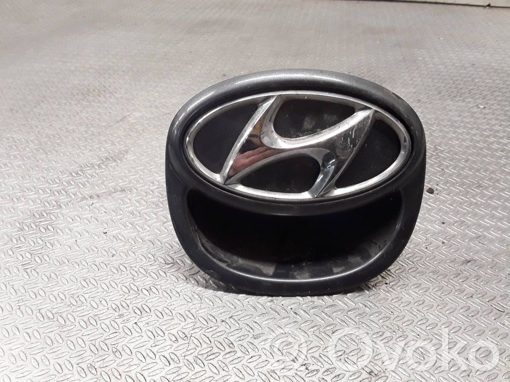Hyundai i30 Išorinė bagažinės atidarymo rankena 