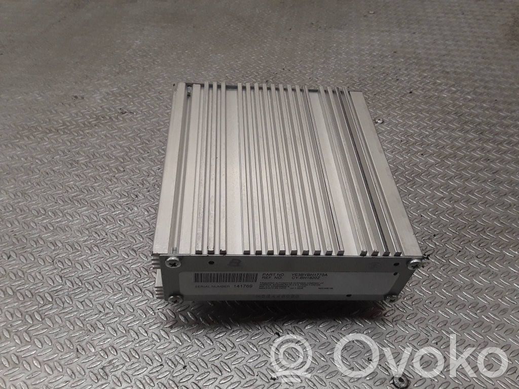Honda Accord Wzmacniacz audio 