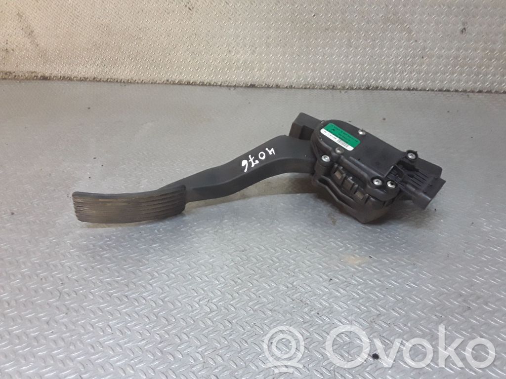 Gaspedal   A4543000104