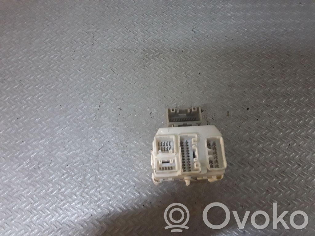 Muu rele   A4545450028