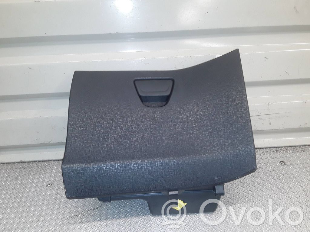 Ford Fiesta Daiktadėžė 