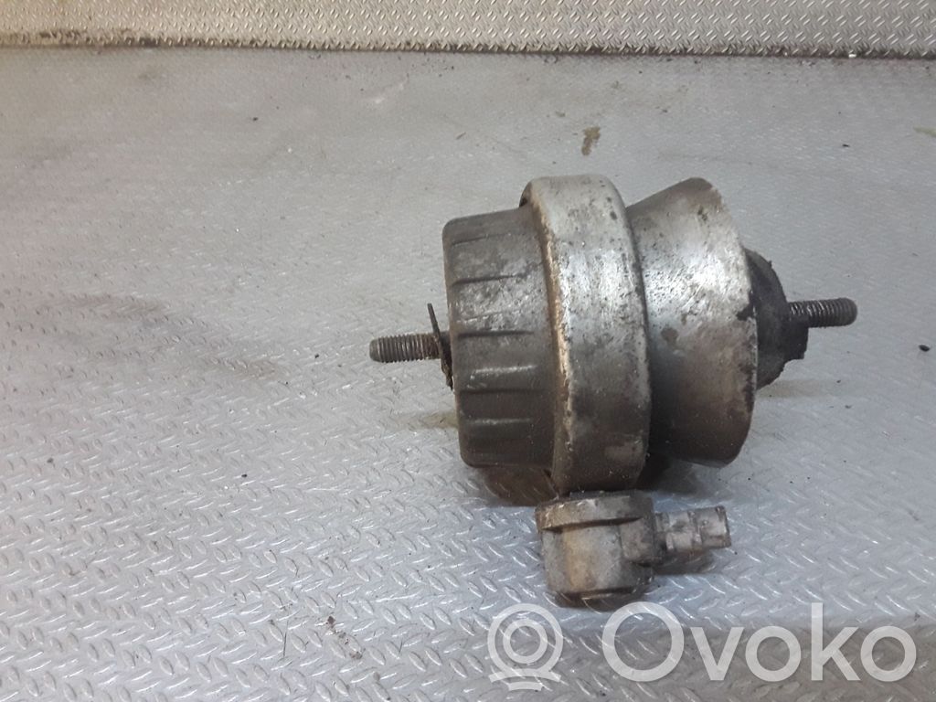 Audi A6 S6 C6 4F Suport tampon motor 