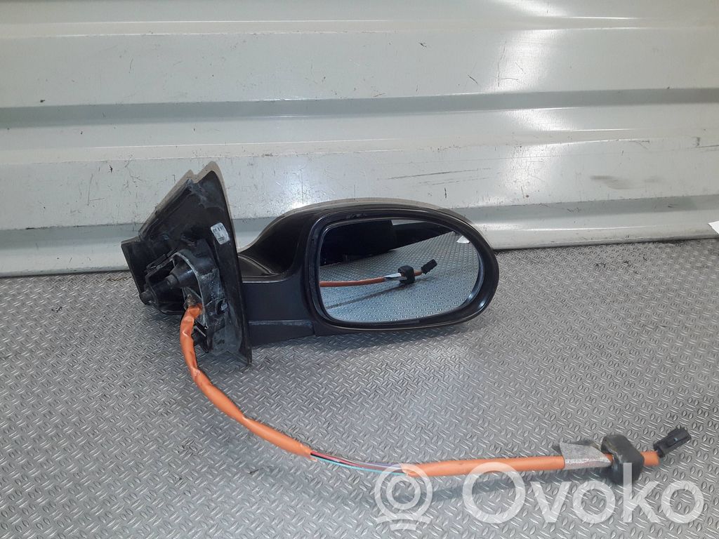 Front door electric wing mirror   E20104014