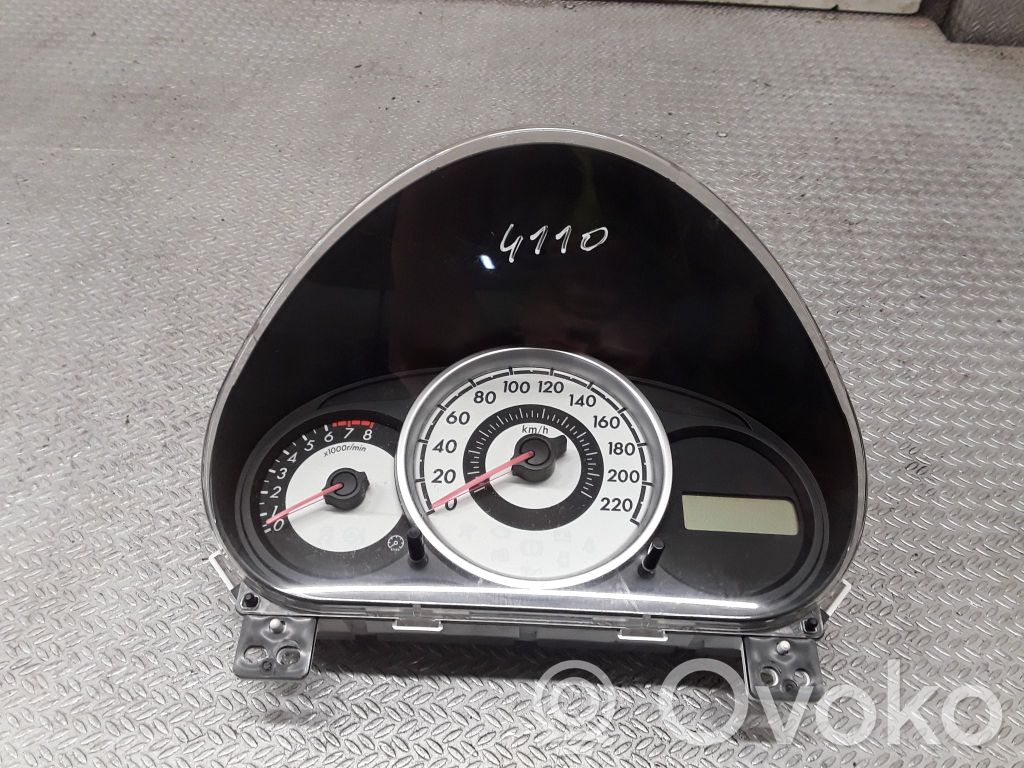 Speedometer (instrument cluster)   D01J55430