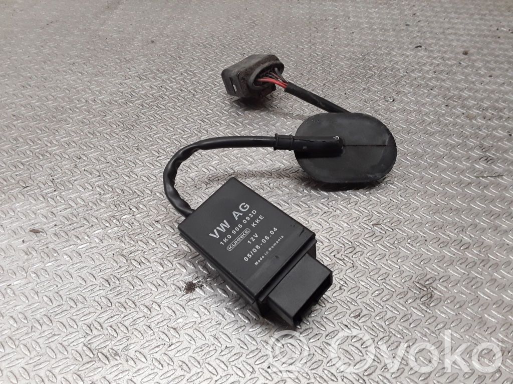 Volkswagen PASSAT B6 Polttoainepumpun rele