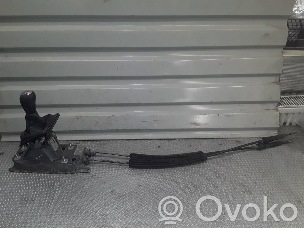 Skoda Octavia Mk2 (1Z) Lewarek zmiany biegów / górny 