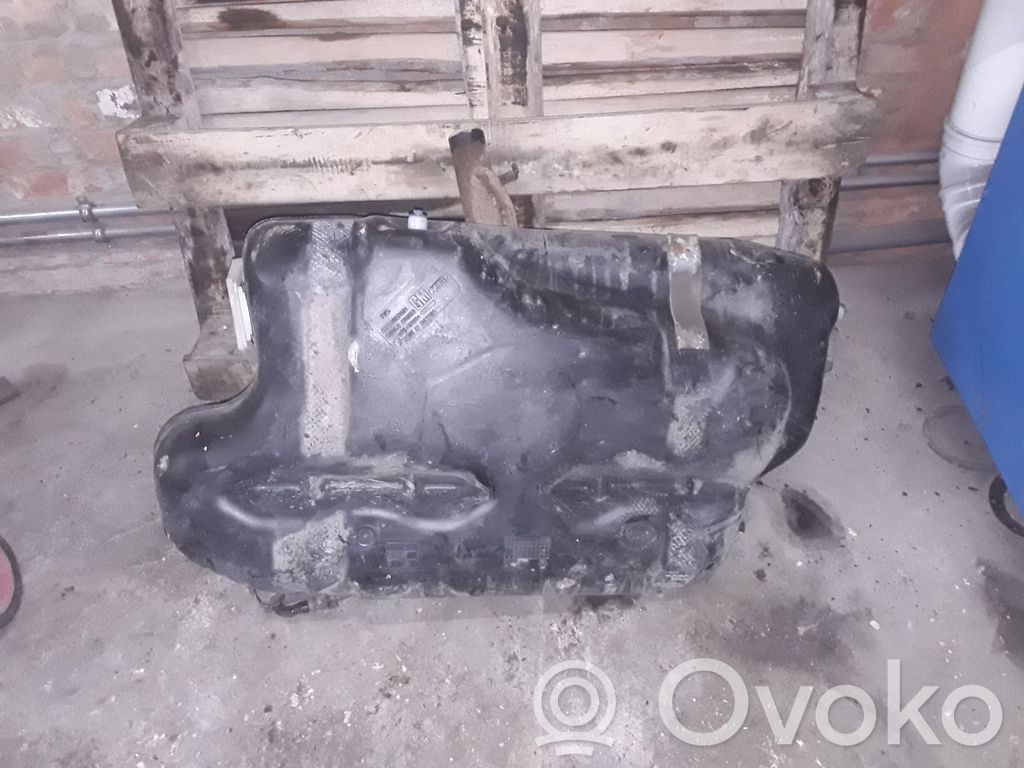 Opel Astra J Polttoainesäiliö 