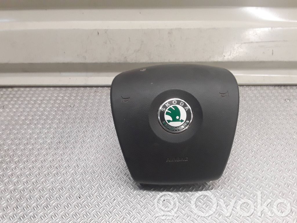 Skoda Fabia Mk2 (5J) Ohjauspyörän turvatyyny
