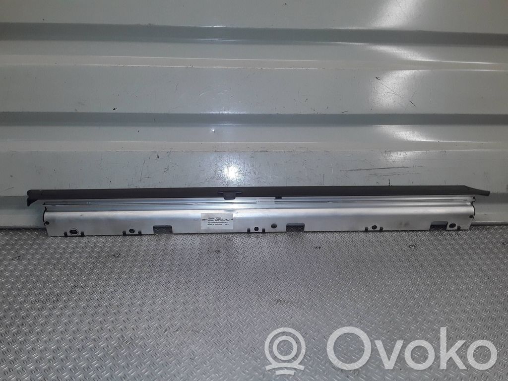 Audi A8 S8 D3 4E Galinė lango užuolaidėlė 