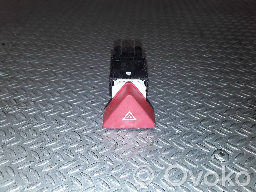 Botón interruptor de luz de peligro   5M0953509