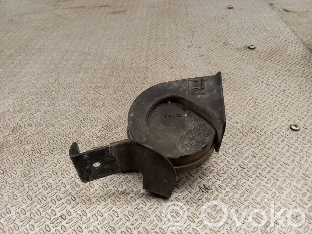 Audi A8 S8 D3 4E Garso signalas 