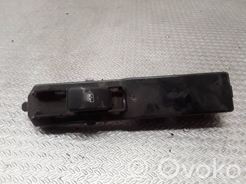 Cadillac BLS Electric window control switch 