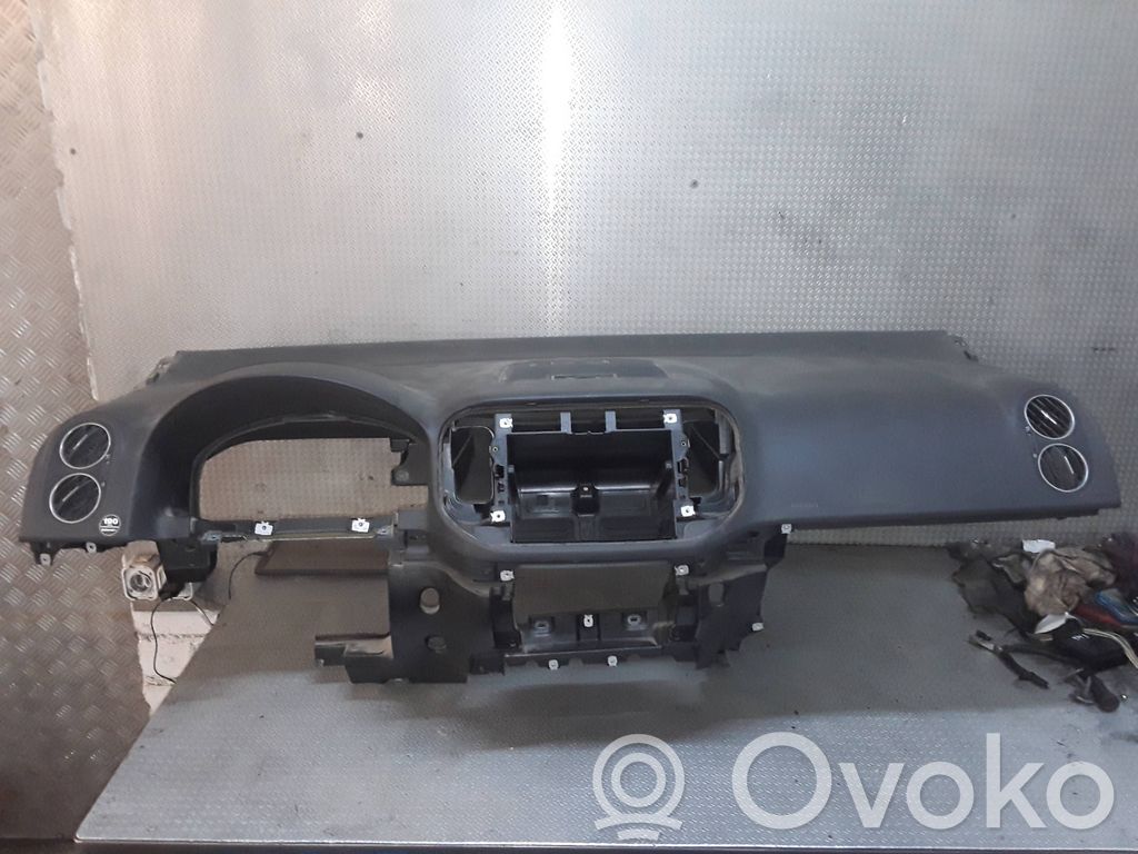Volkswagen Golf Plus Panelė 