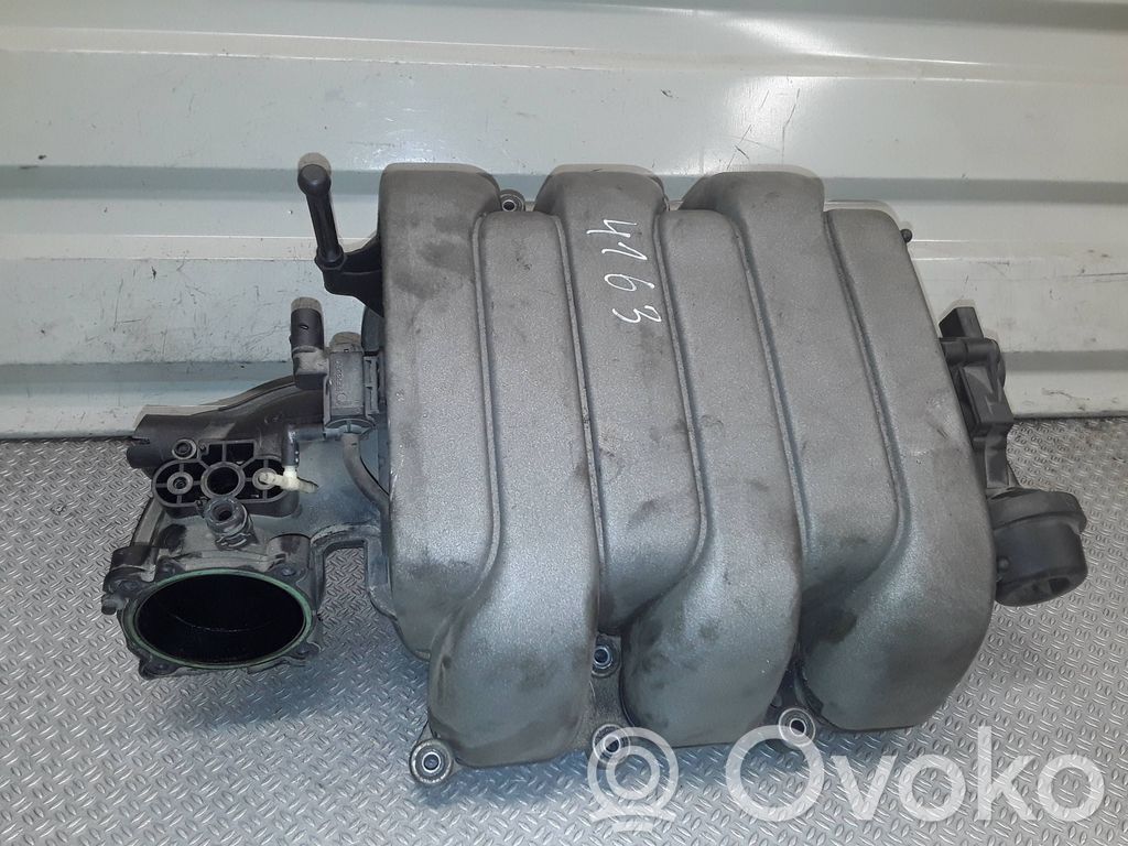 Audi A6 S6 C6 4F Kolektor ssący 
