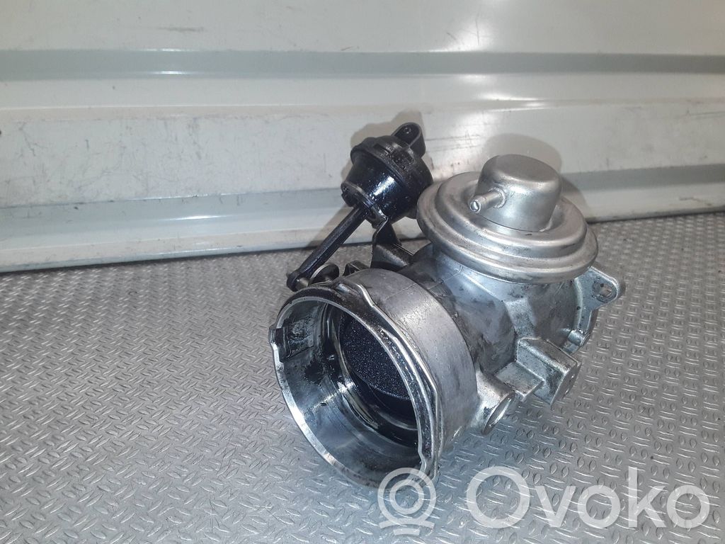 Volkswagen Touareg I EGR-venttiili 