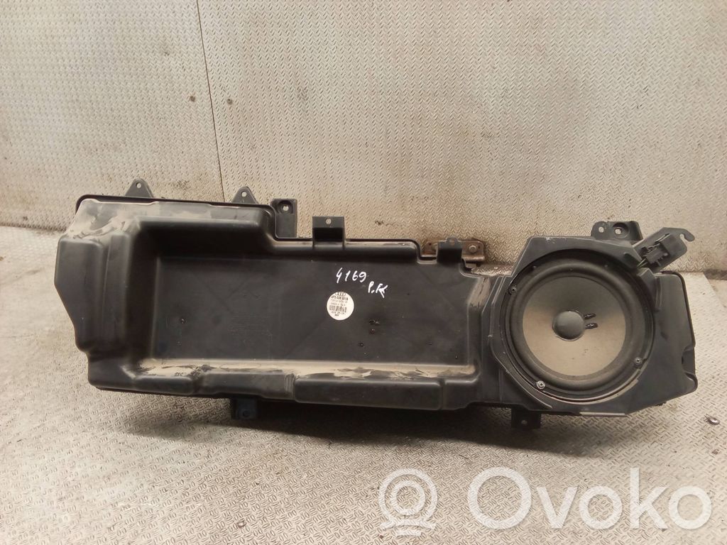 Audi A6 S6 C6 4F Altavoz de la puerta delantera 