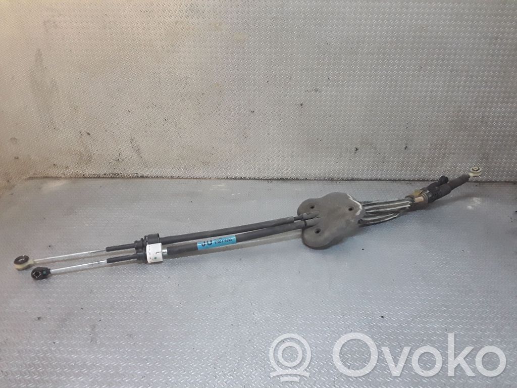 Renault Megane III Vaihteenvaihtajan vaijerin liitin 
