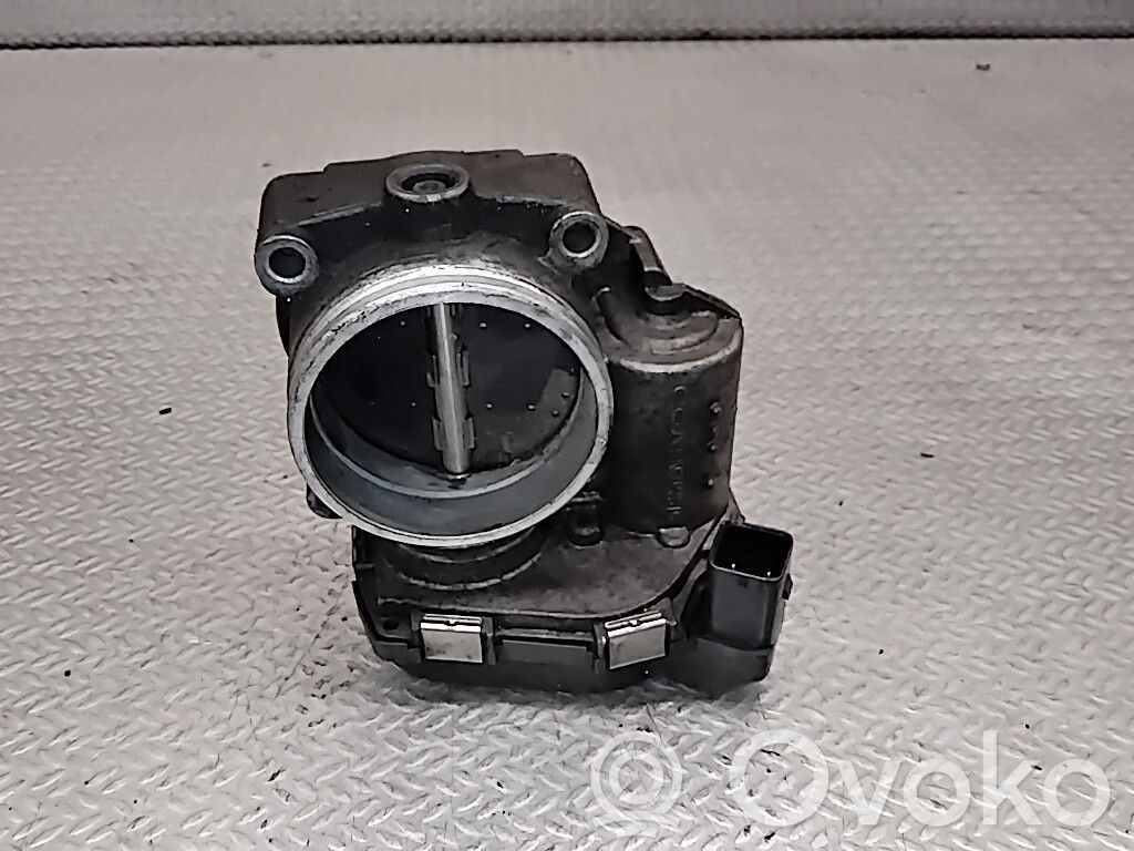 BMW 3 E90 E91 Droselinė sklendė 