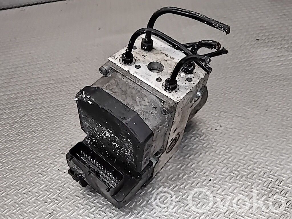 Audi A4 S4 B5 8D Bomba de ABS 