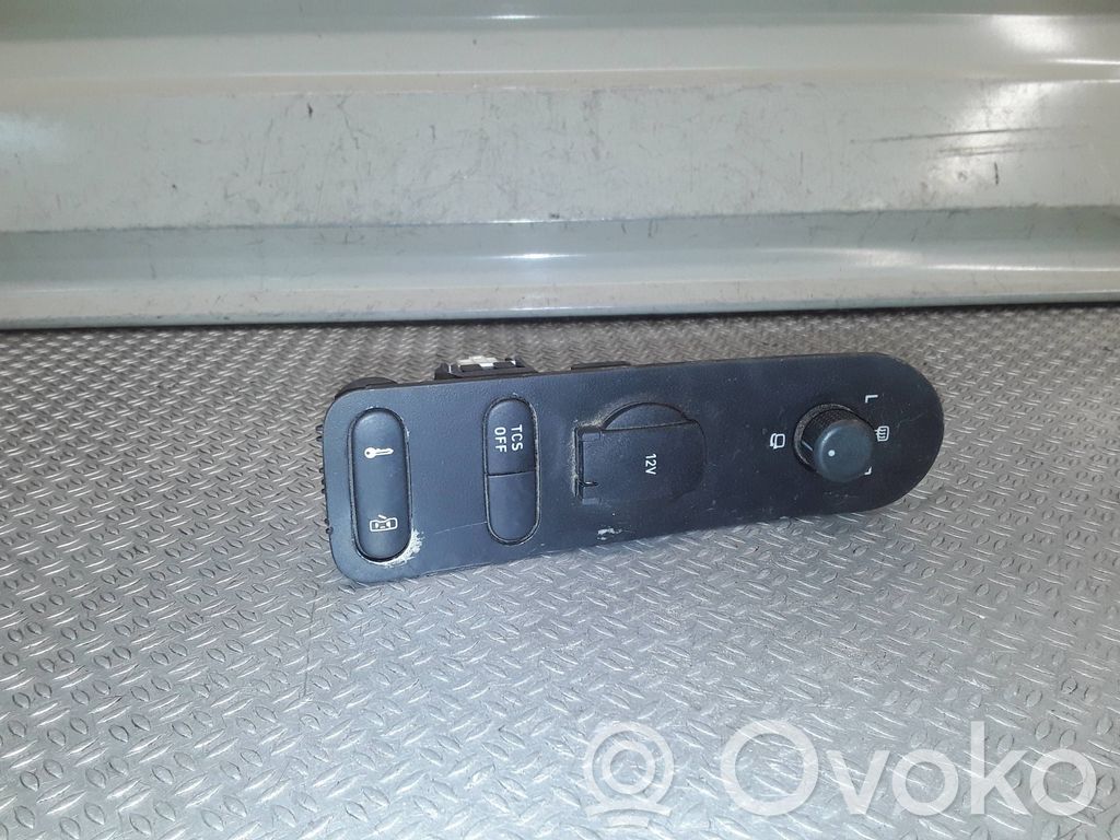Seat Altea Wing mirror switch 