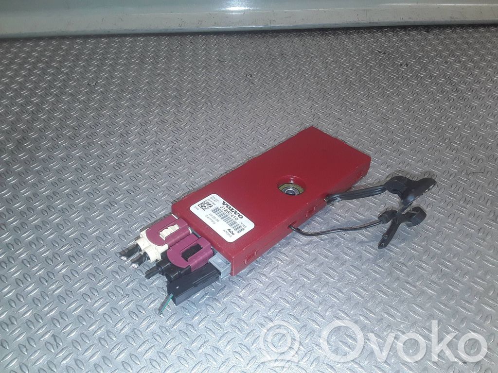Volvo V70 Antenos stiprintuvas 