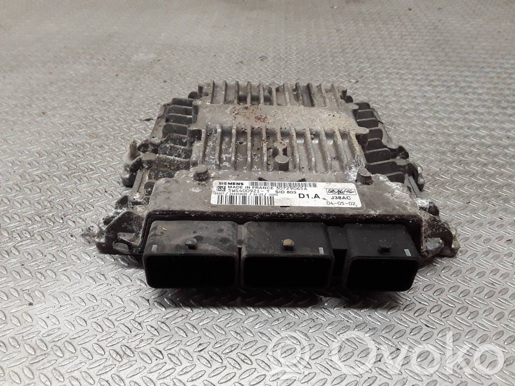 Engine control unit/module   30729065A,5WS400921T