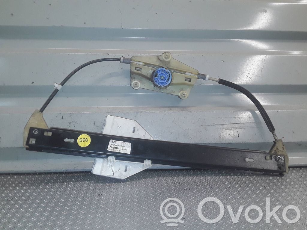 Mecanismo para subir la puerta trasera sin motor   4F0839461