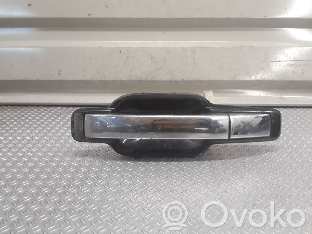 Manecilla externa puerta trasera   7344009000