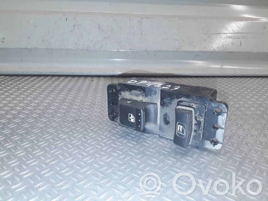 SsangYong Kyron Electric window control switch 