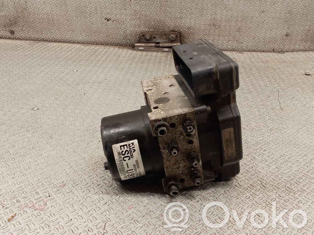 Bomba de ABS   589201D350