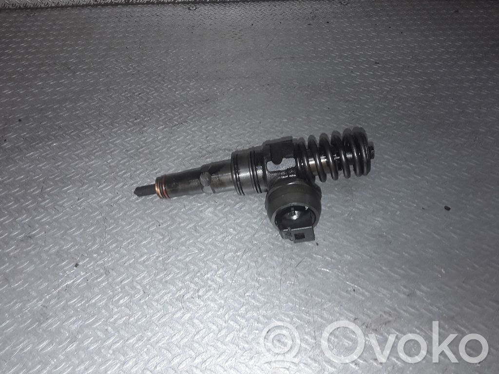 Skoda Octavia Mk2 (1Z) Injector combustibil 