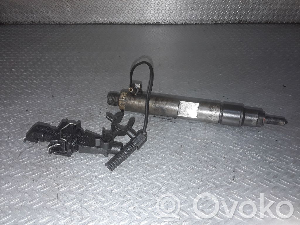 Volkswagen Golf IV Inyector de combustible 