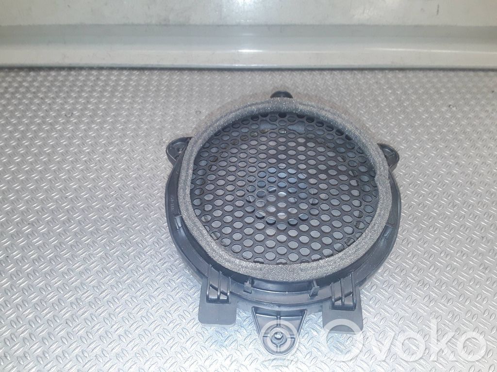 Front door speaker   04685967AD