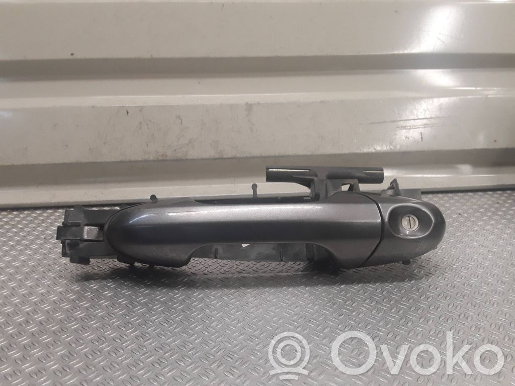 Chrysler Pacifica Front door exterior handle 