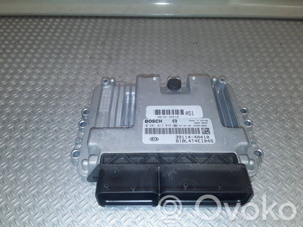 KIA Sorento Engine control unit/module 