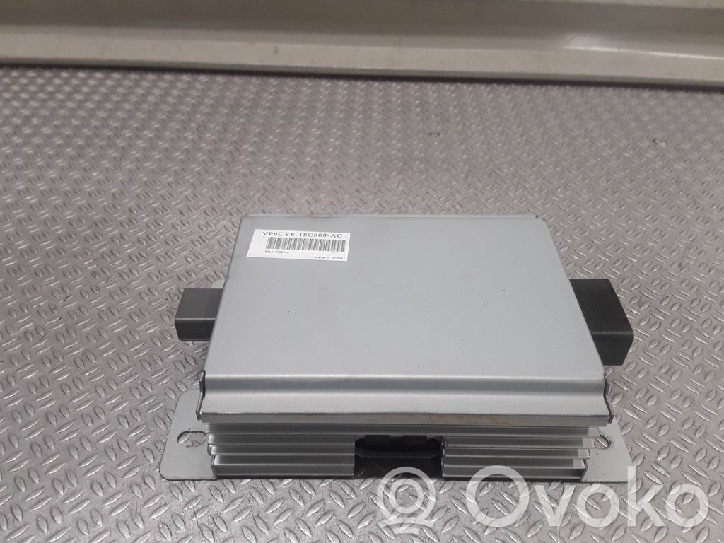Sound amplifier   VP6CYF18C808AC