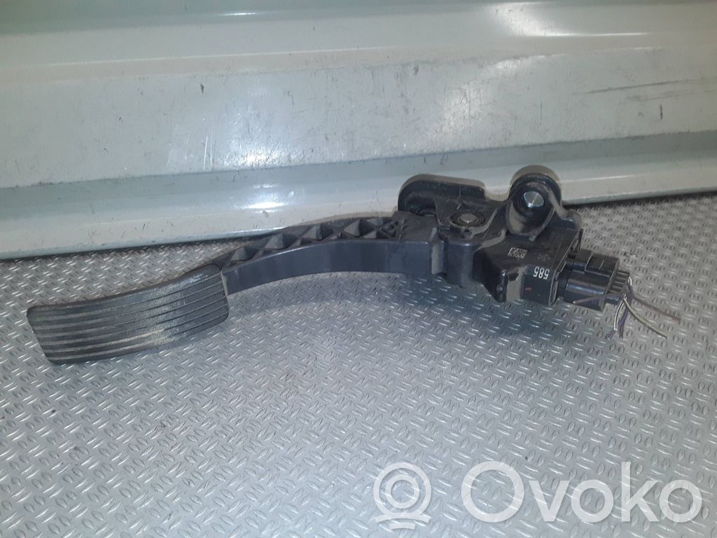Dodge Caliber Pedale dell’acceleratore