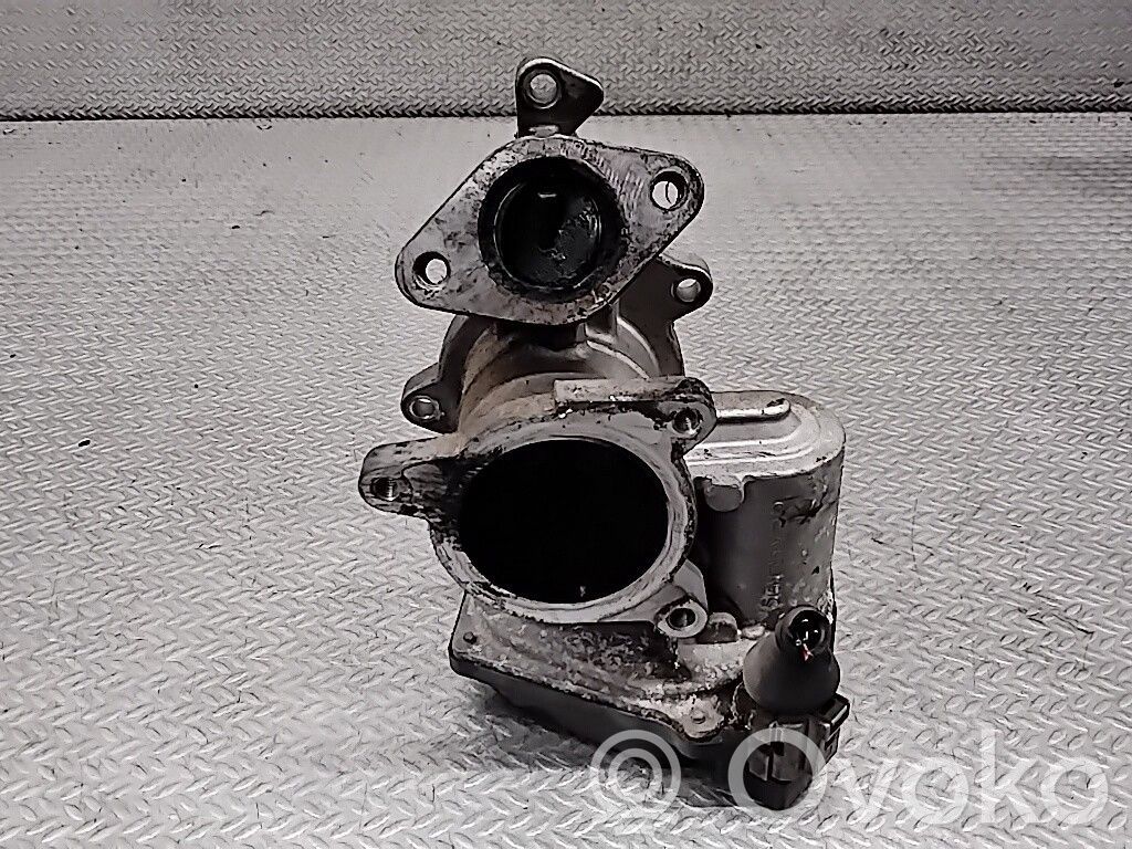 Audi A4 S4 B6 8E 8H Válvula EGR 