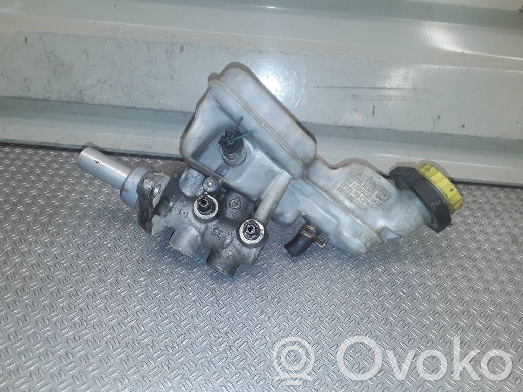 Dodge Caliber Master brake cylinder 