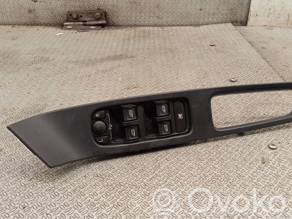 Volvo XC60 Electric window control switch 