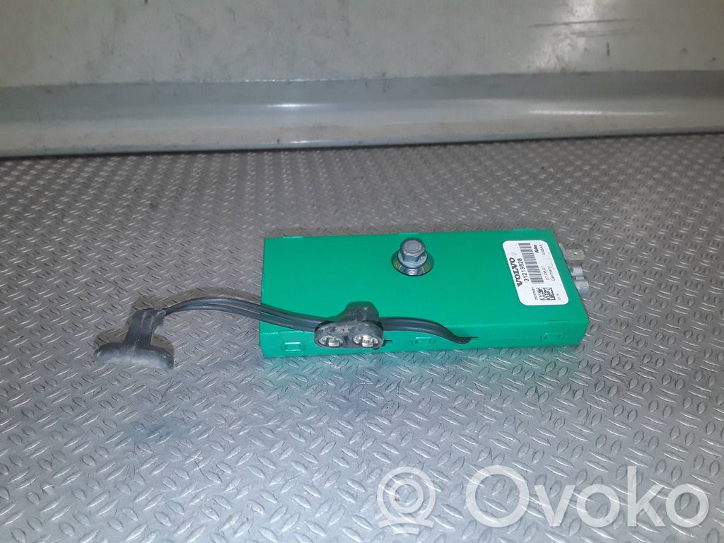 Volvo S80 Antenos stiprintuvas 