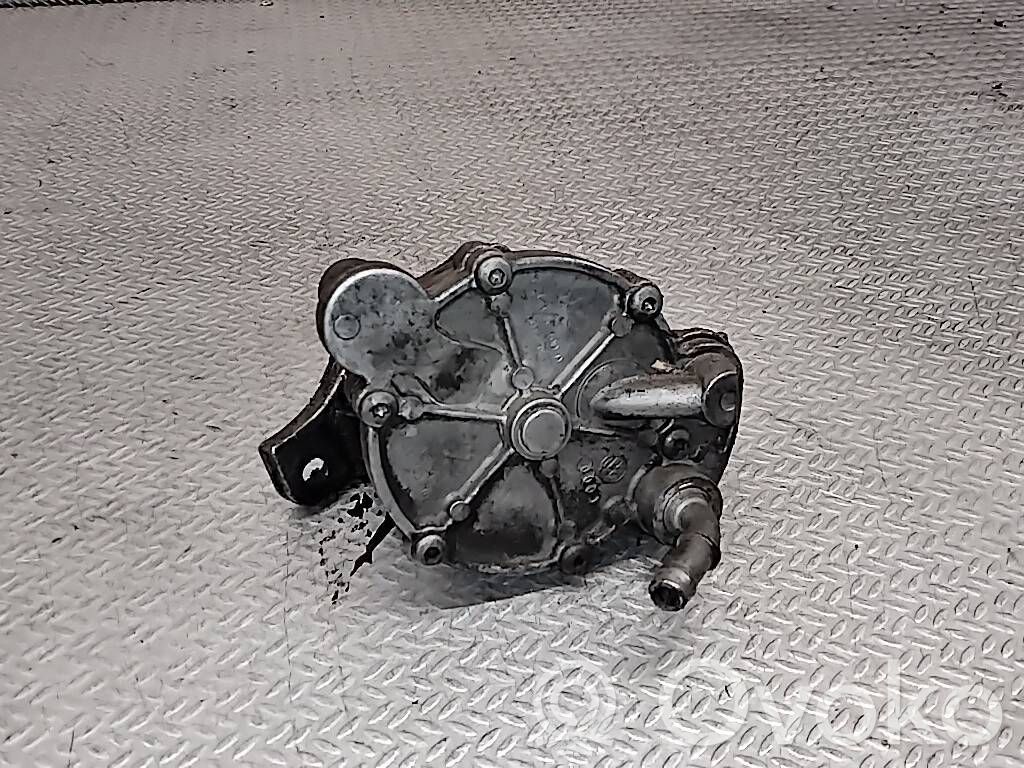 Volvo V70 Vacuum pump 