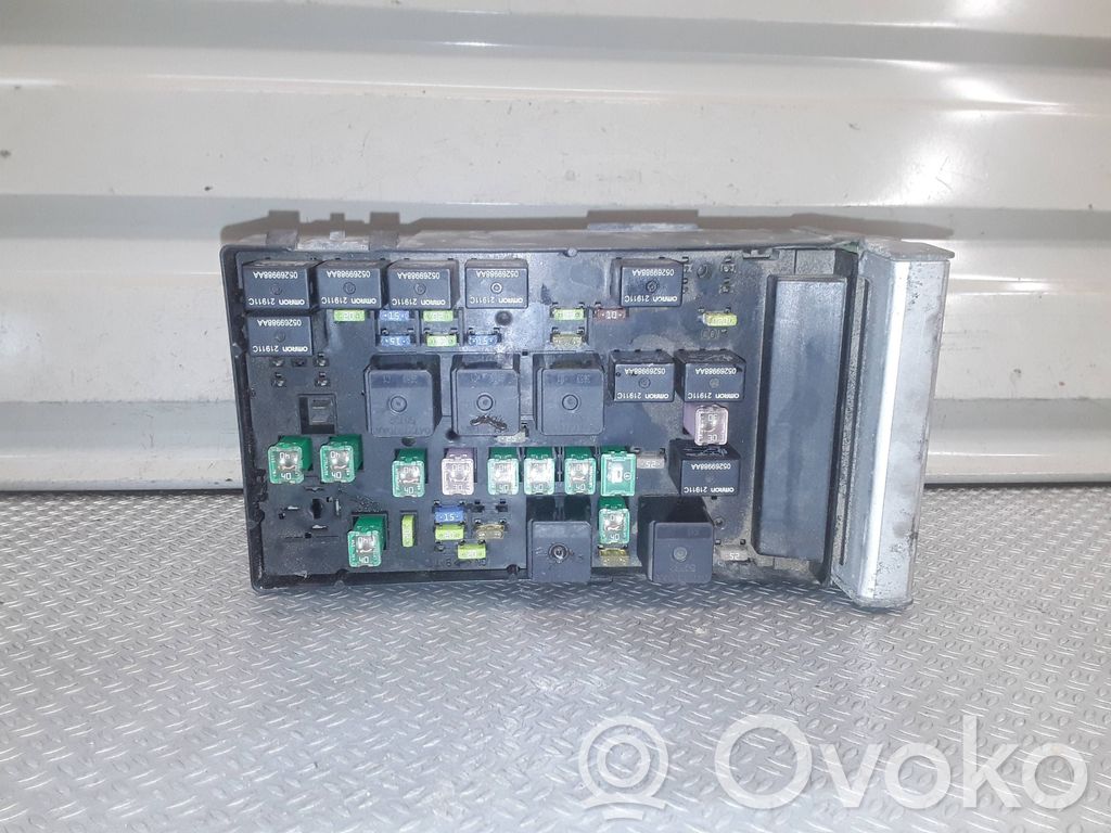 Modulo fusibile   05144579AB,05144509AB