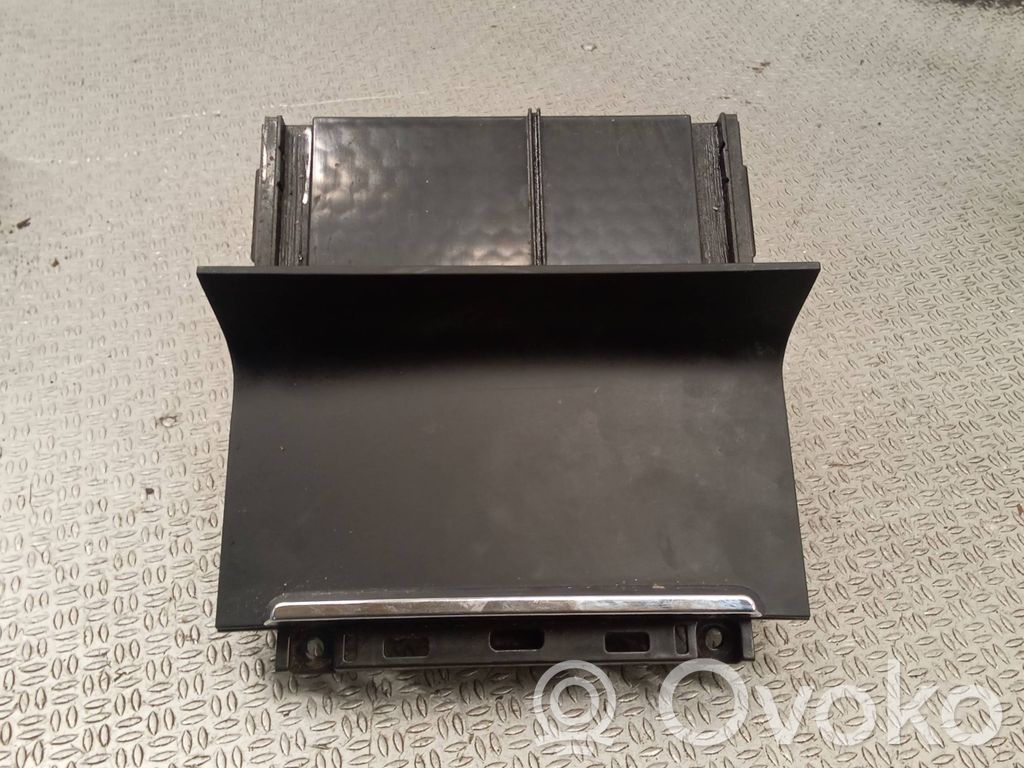 Ashtray (front)   3T0857962B,3T0863077B