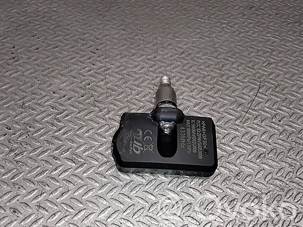 Sensor de presión del neumático   9959AVS62U009