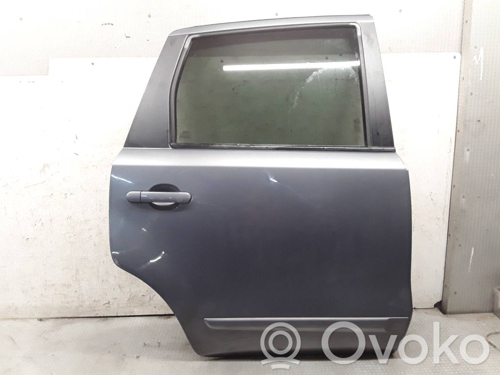 Rear door