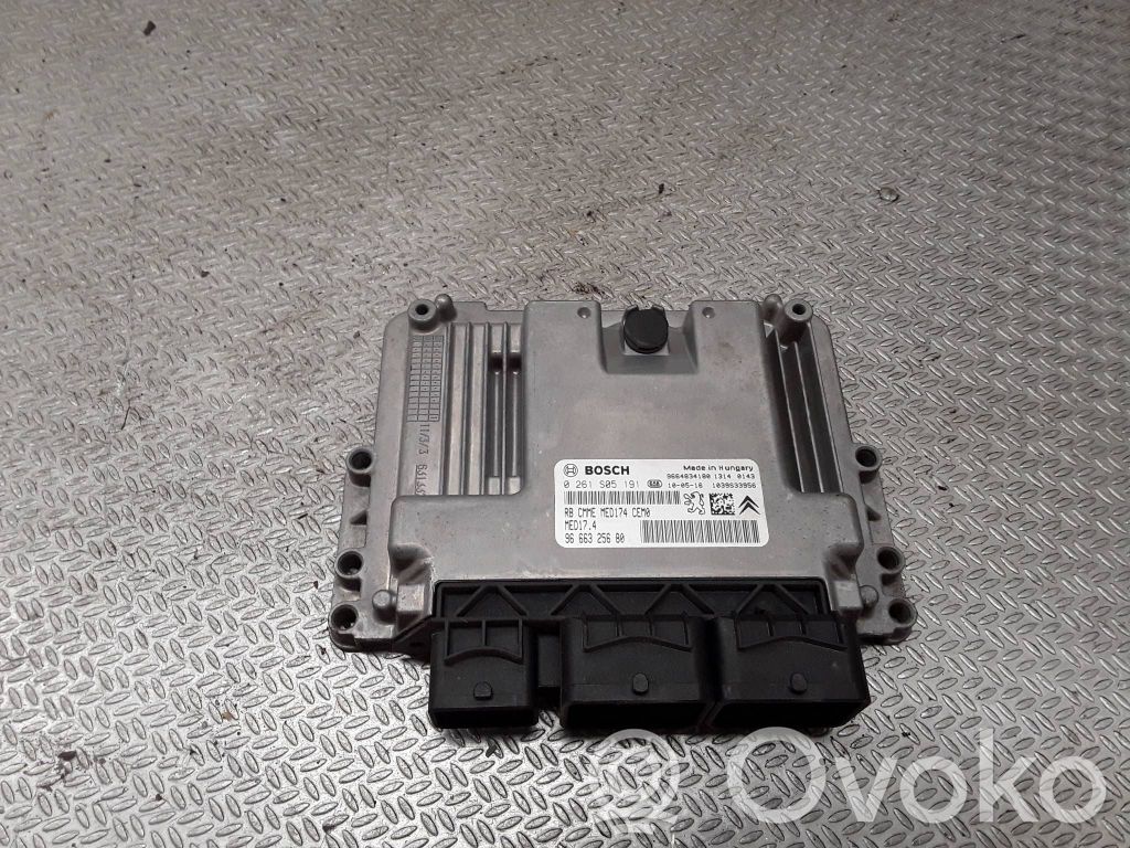 Citroen DS3 Engine control unit/module 