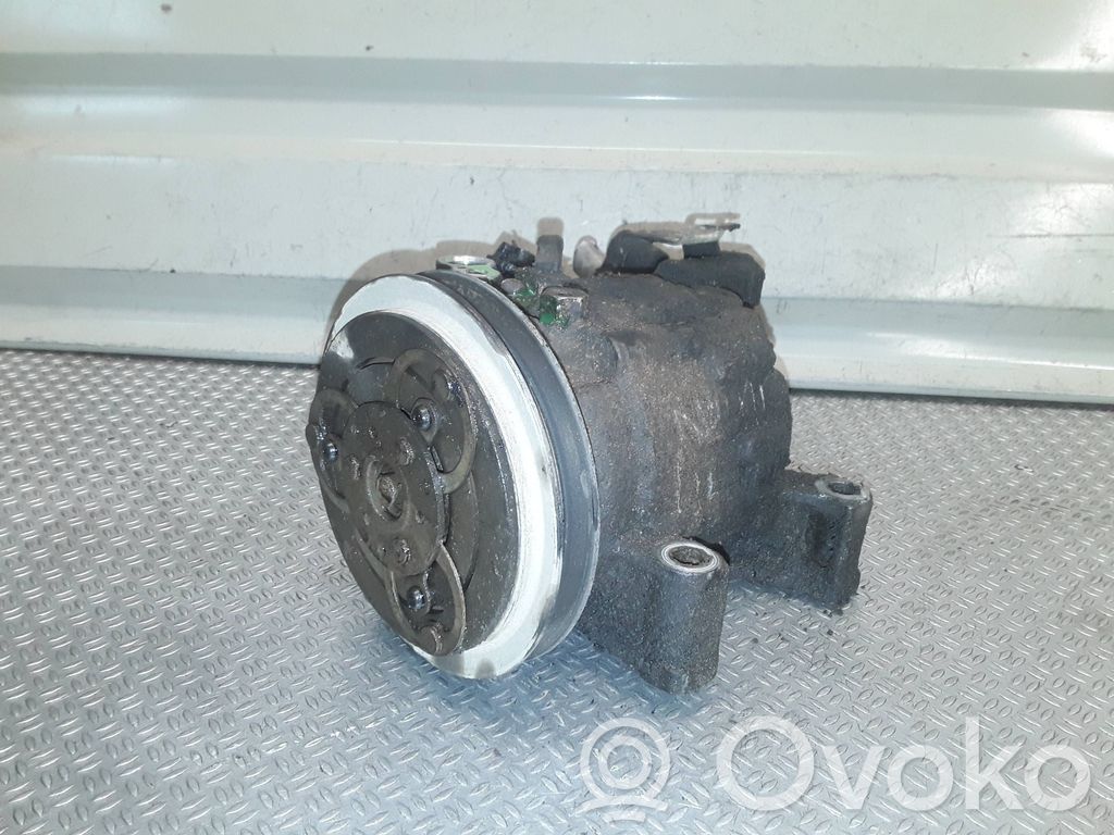 Nissan X-Trail T30 Compressore aria condizionata (A/C) (pompa) 