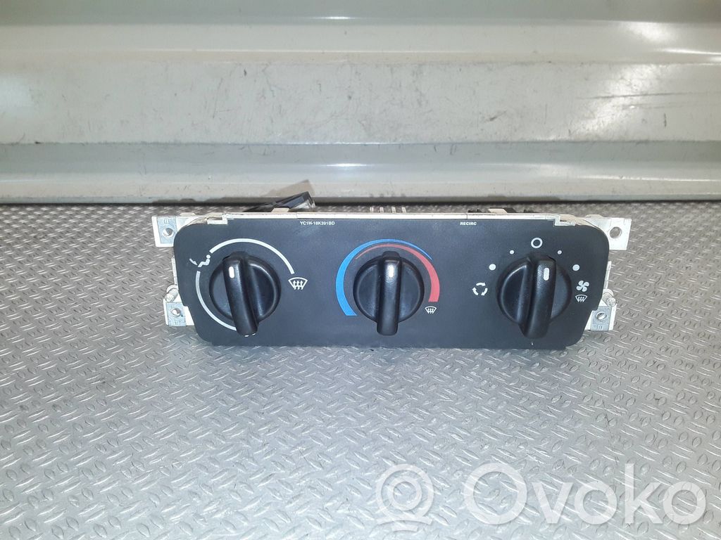 Climate control unit   YC1H18D451A