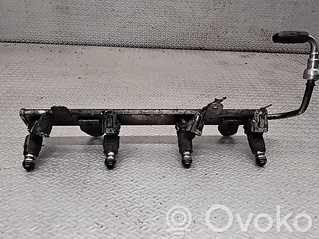 Nissan X-Trail T30 Set injectoare combustibil 